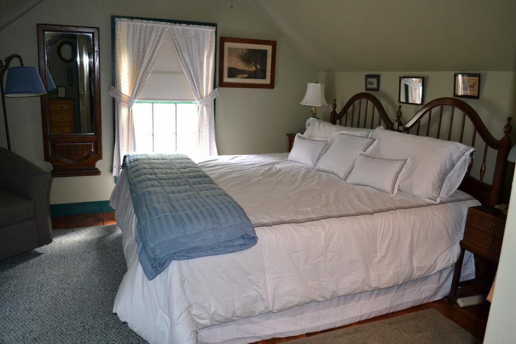 Benjamin Prescott Inn Jaffrey Habitación foto